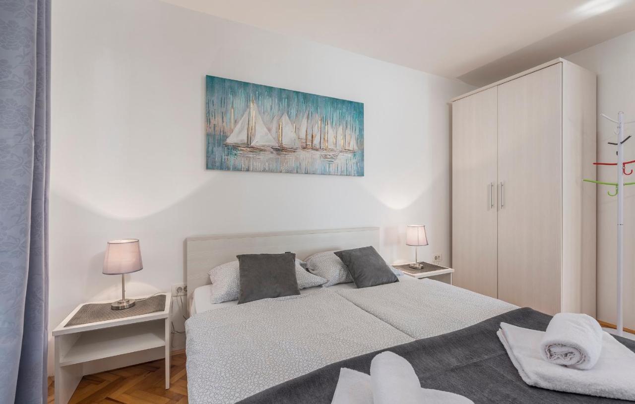 Ladavac Bed & Breakfast 4*
