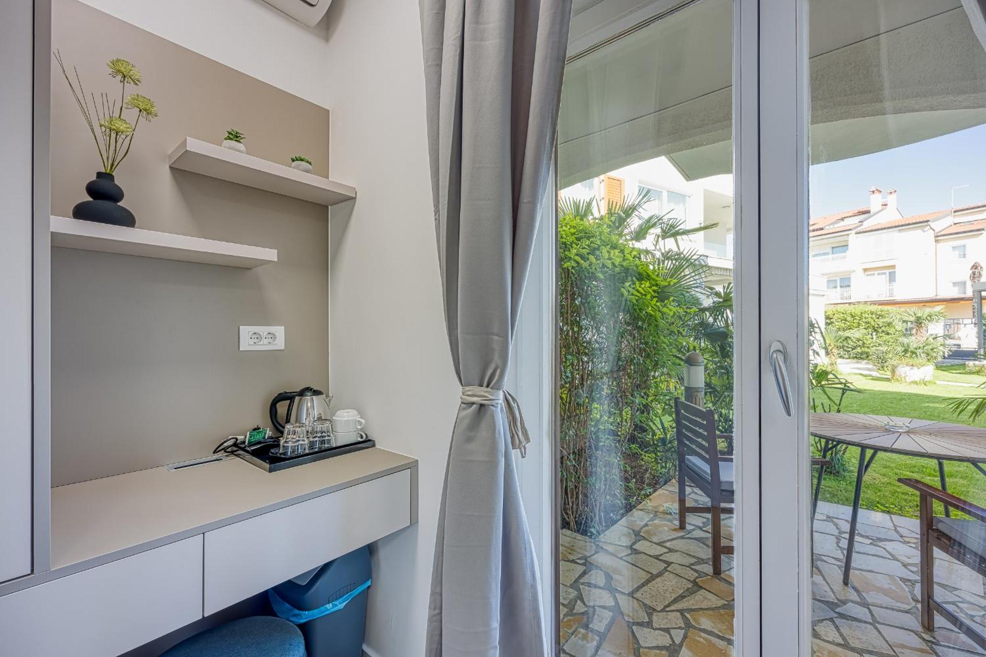 Ladavac Bed & Breakfast