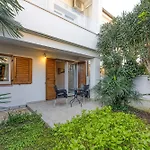 Villa Ladavac B&B